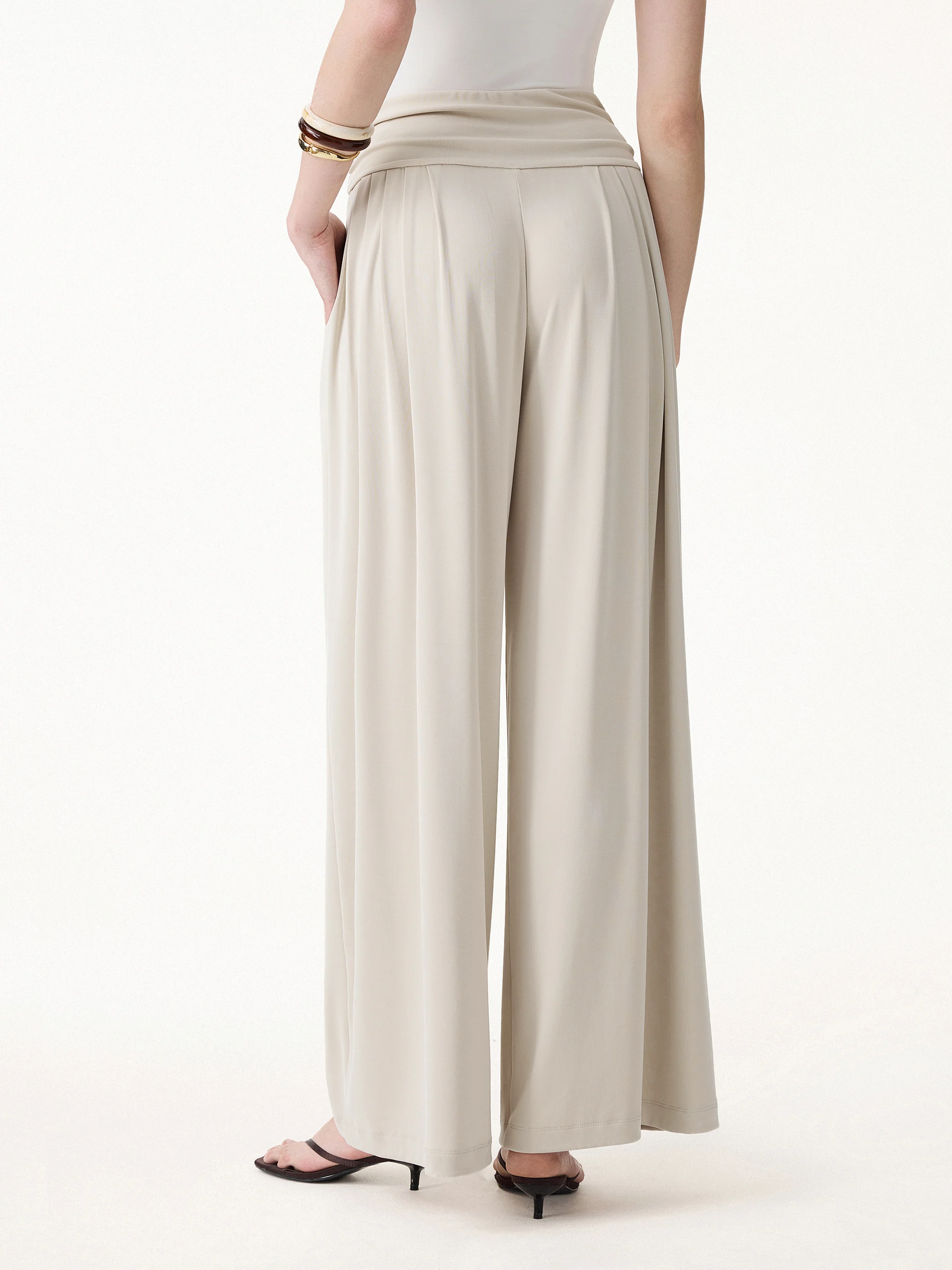 Sandwashed Super Flowy Tucked Palazzo Pant with Pockets - Image 5