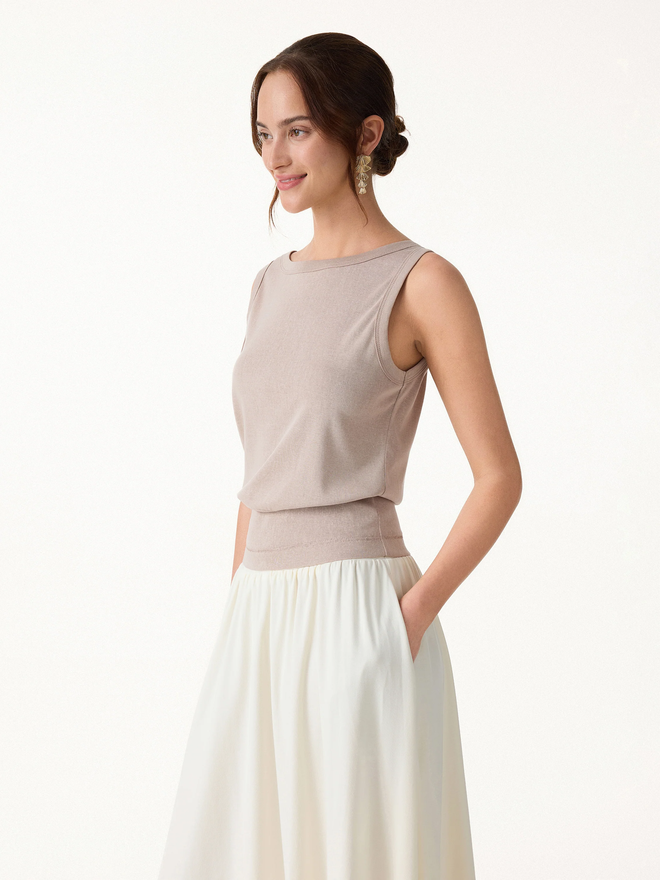 Cotton-Linen Blend Reversible Boatneck Low Back Top - Image 5
