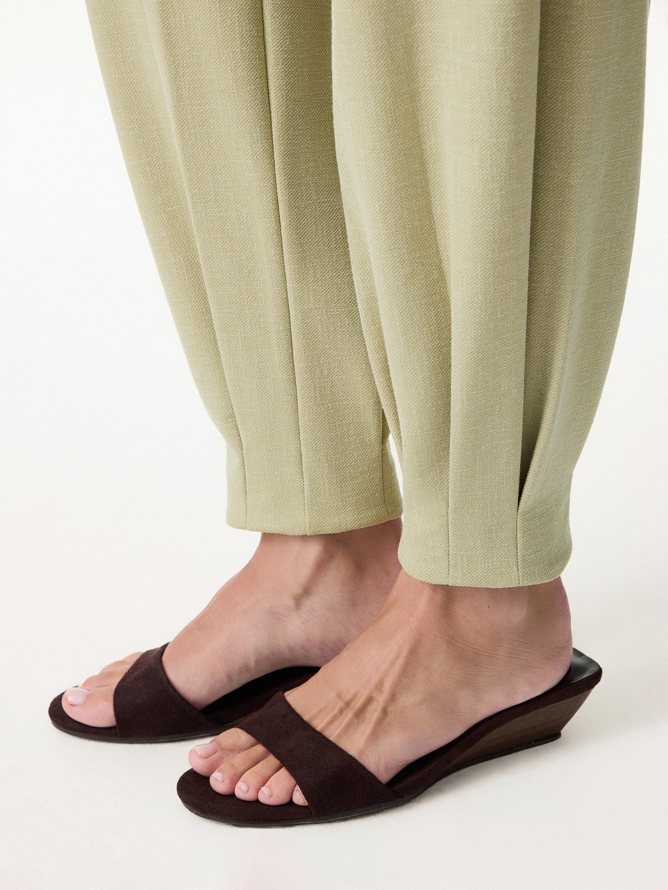 Stretch Linen-Like Wrinkle-Resistant Tapered Pant - Image 5